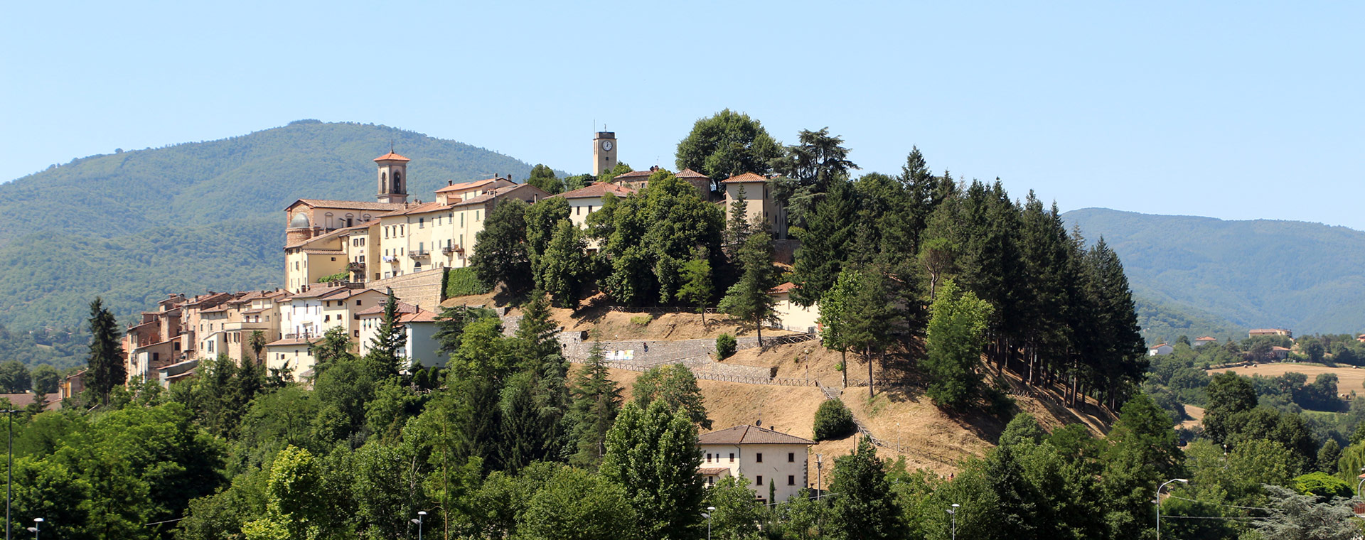 Le città della Toscana: a Sansepolcro in vendita una villa del 1600